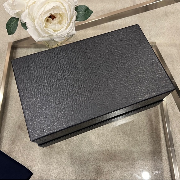 Prada Shoe Box with Dust Bag - Picture 5 of 11